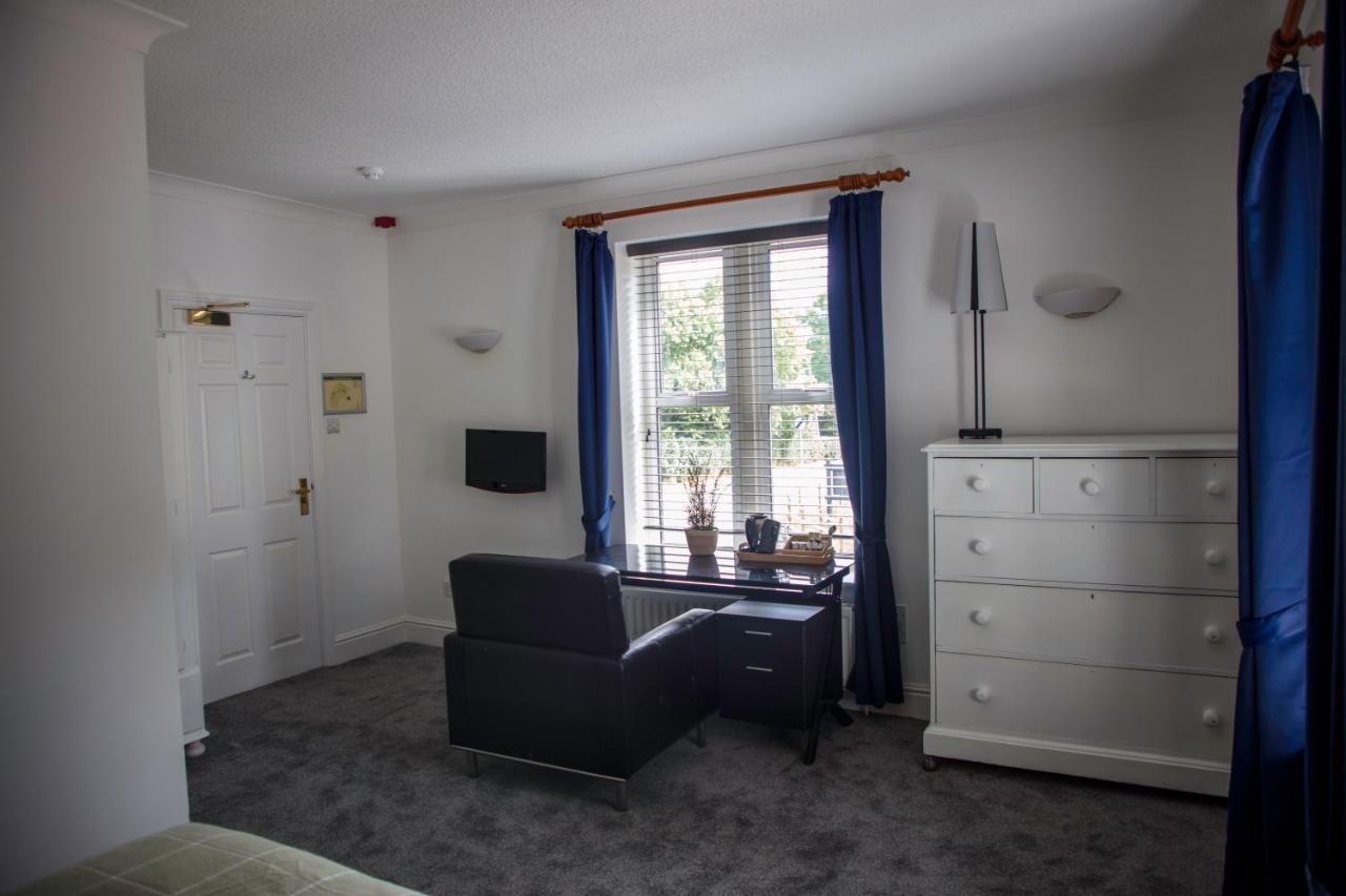 The Charlton Boutique Hotel Cheltenham Bagian luar foto
