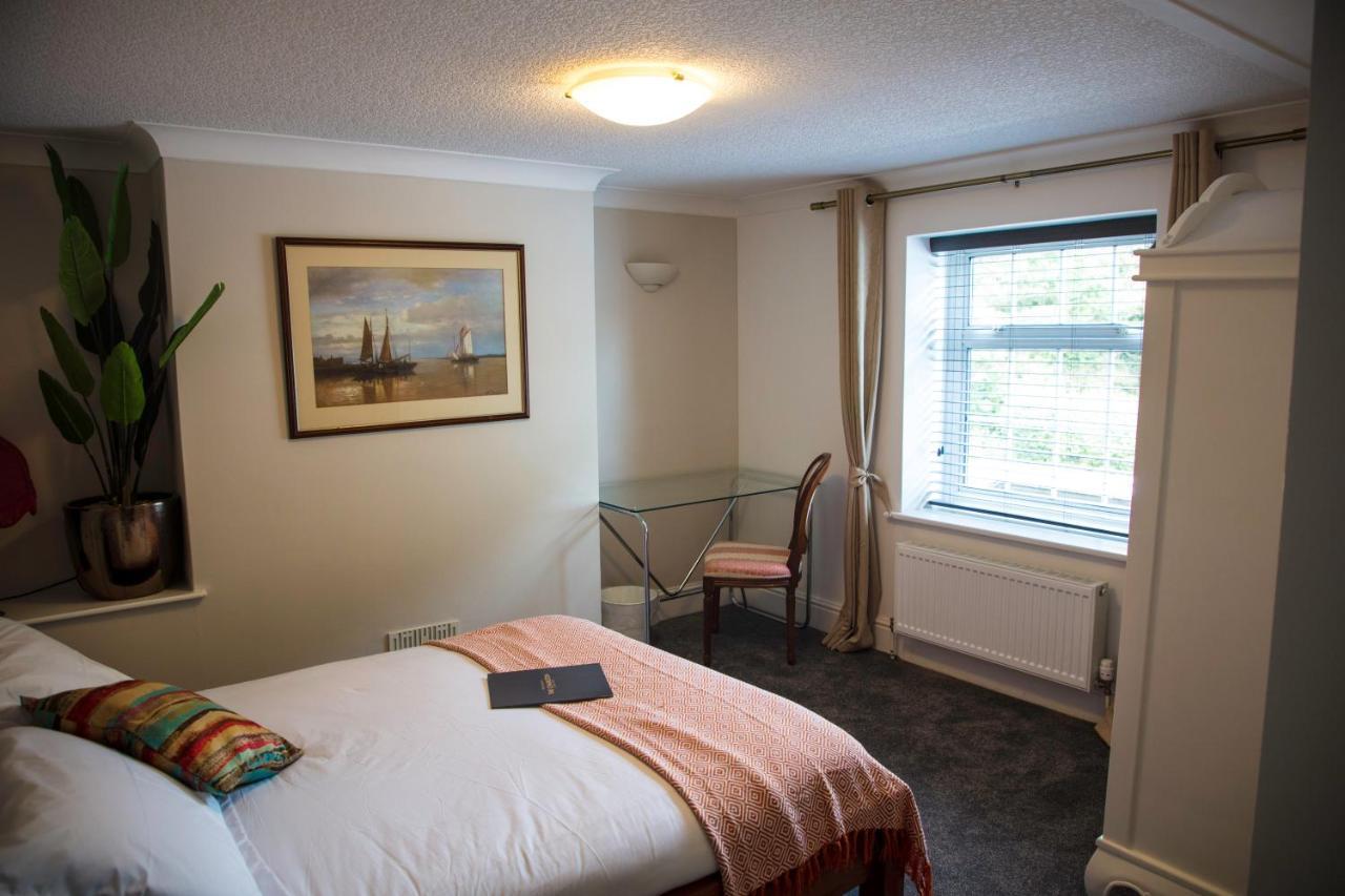 The Charlton Boutique Hotel Cheltenham Bagian luar foto